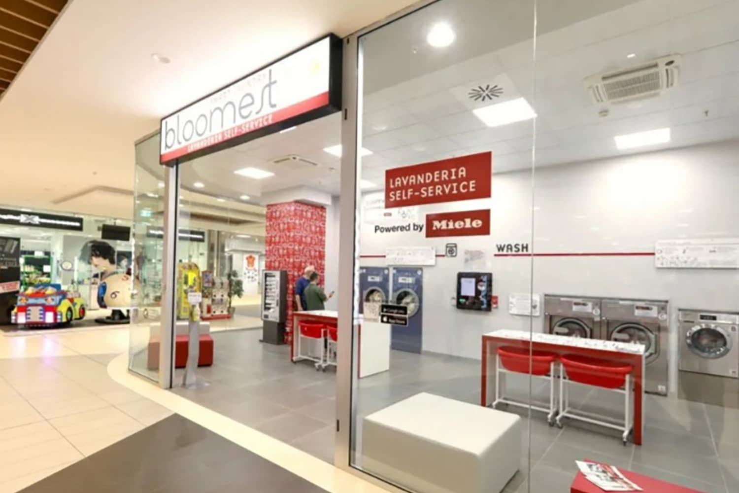 Tiare Shopping Bloomest negozio